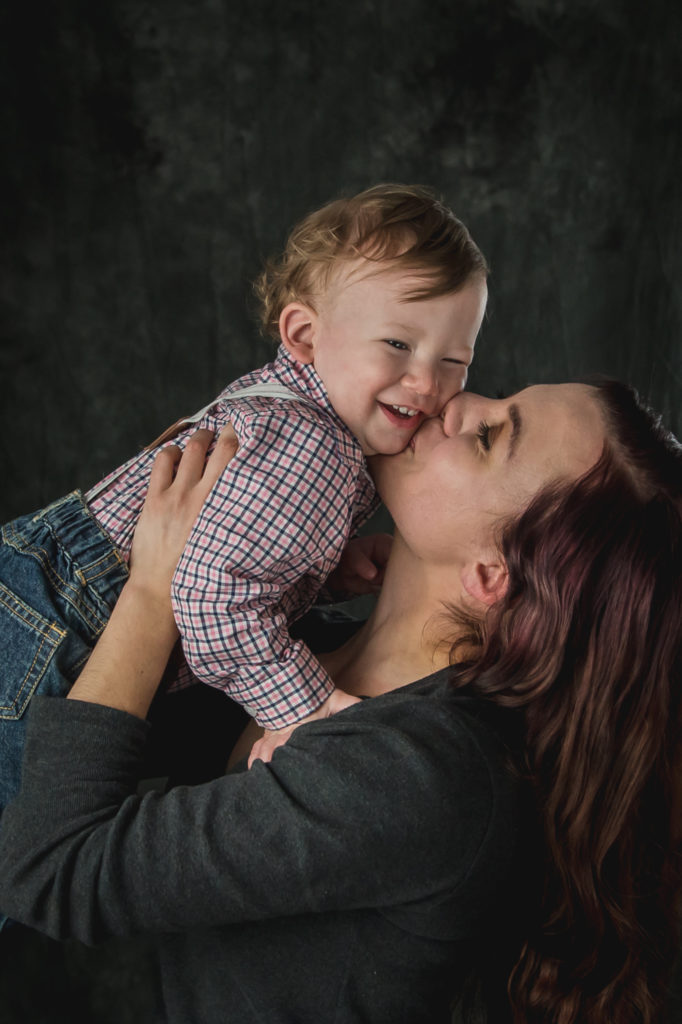 Casi Ann Photography, Photographer, baby, child, family, photography, Inlgeside, Illinois, Lake County, Studio, Session, Mommy and Me, Hockey, Baseball, Generational, Sports