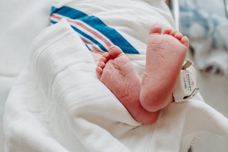 Fresh 48 Photographer  |  Winnebago County  |  Fresh 48 Session  |  Hospital Newborn