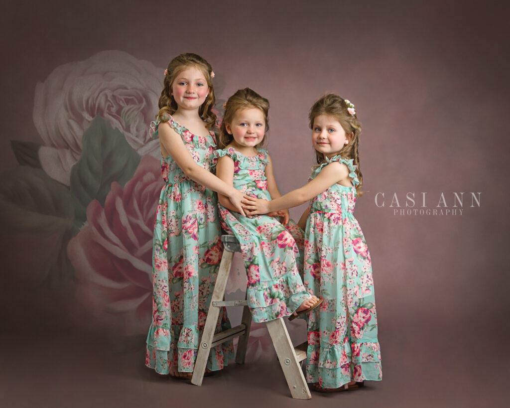 past themed sessions-baby-studio-Chicagoland-Lake-County-Ingleside-IL-Illinois-Photographer-Photography-child-floral