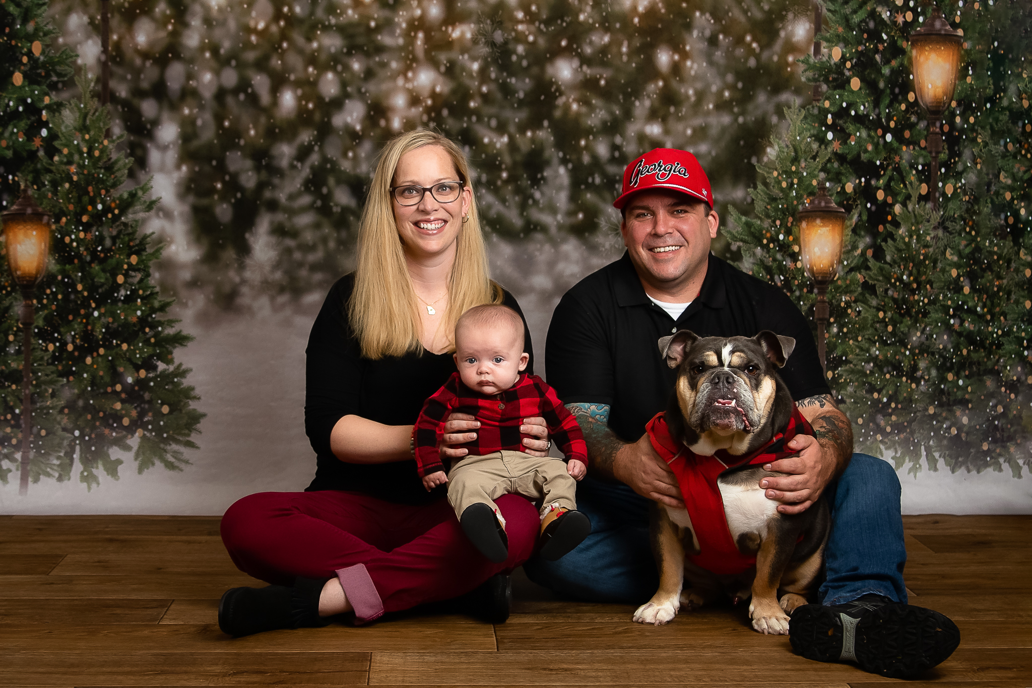 Family Christmas Session-Christmas-Family-Milestone-2-month-3-month-baby-studio-photographer-il-chicagoland
