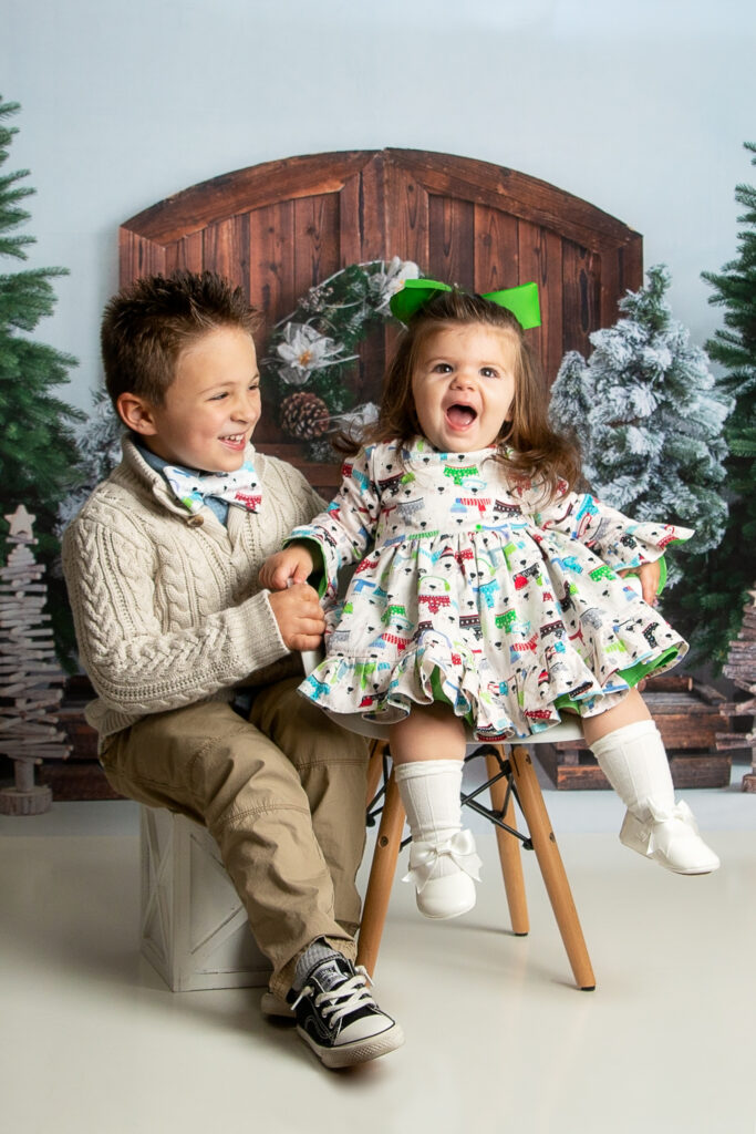 Christmas Session-Sibling-Photography-Child-Photographer-studio-Illinois-Lake-County-IL-Ingleside