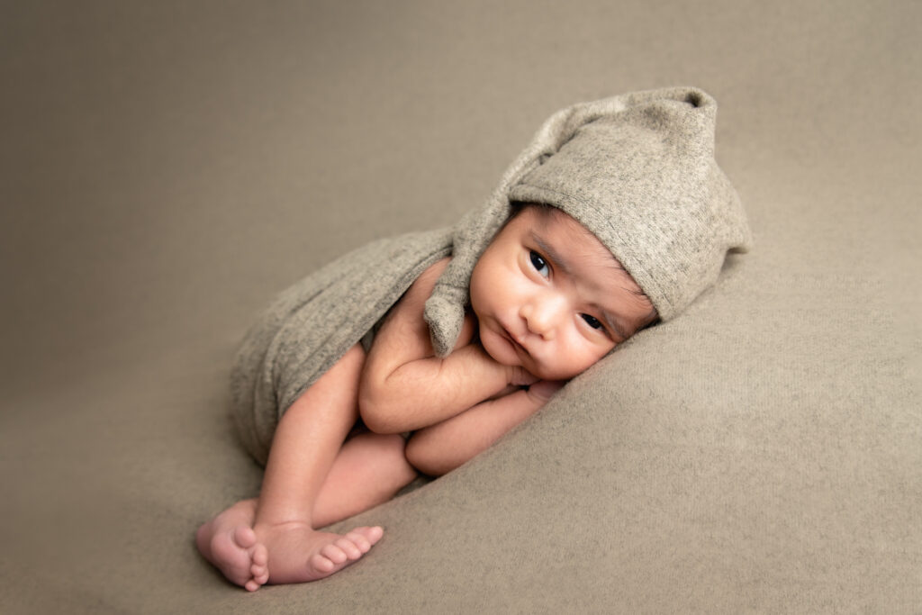 newborn photography-photographer-illinois-ingleside-studio-Lakemoor-IL-Family-chicagoland-Lake county