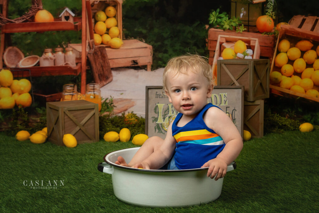 summer portrait photographer-Inglesid-studio-Ringwood-IL-Illinois-Family-Toddler-2 year old-beach-lemon-photography-3